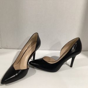 Nine West black pointy toes and stiletto heels women shoe